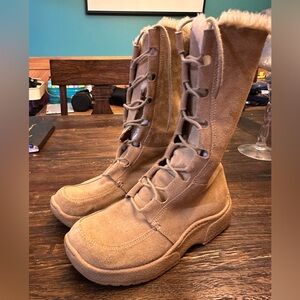 dELiA*s Tan Faux Fur Lace Up Boots Y2K vintage